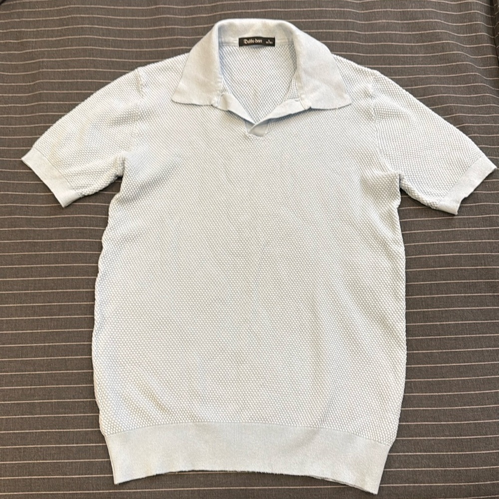 Polo shirt - small - light blue